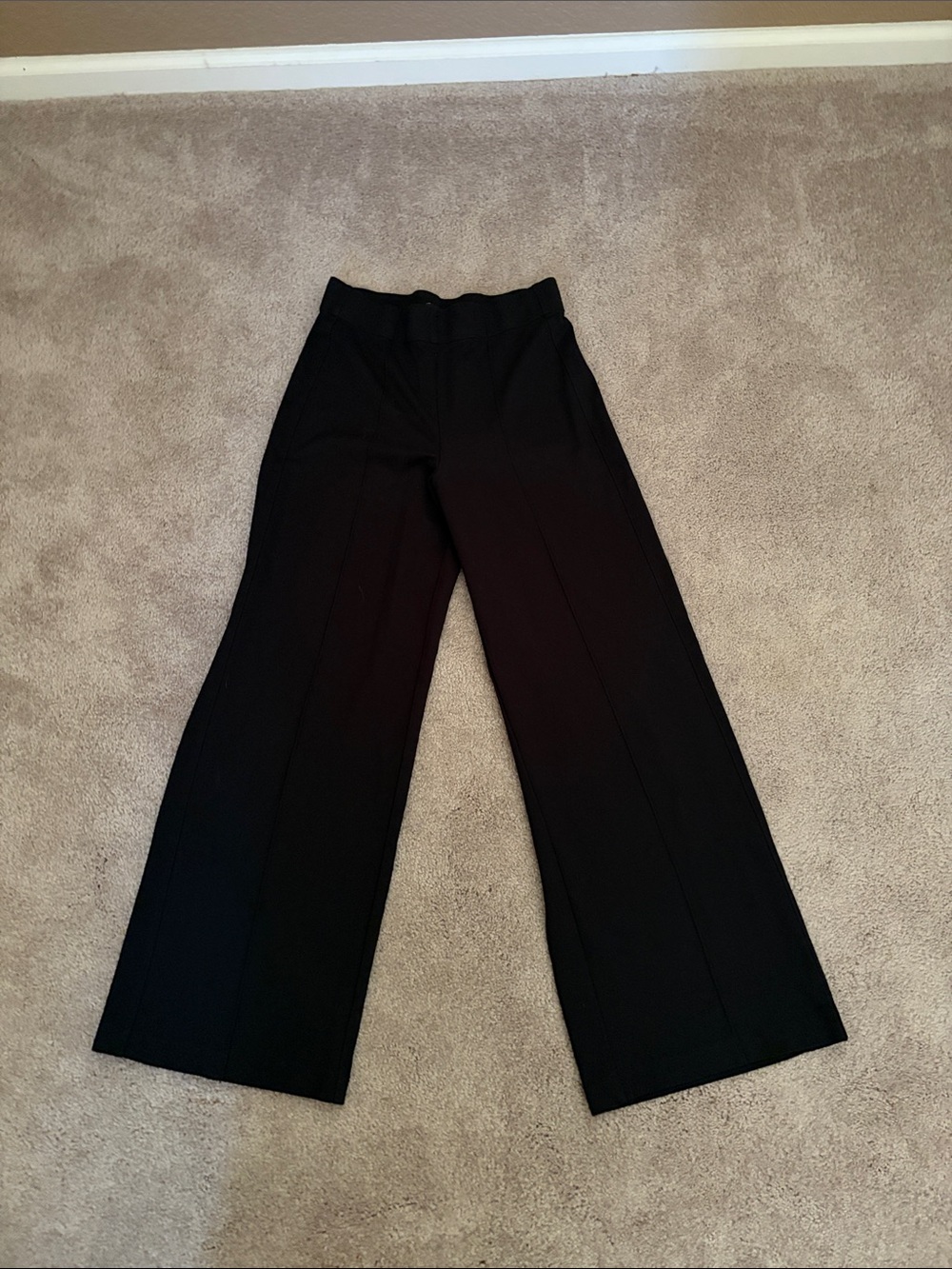 Jones & Co.Black Wide-Leg Pull-On Dress Pants like New size M inseam 30